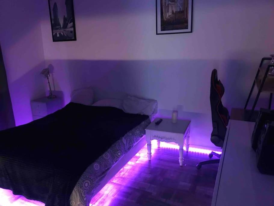 T2 La Joliette Sur Notre Dame Apartment Марсилия Екстериор снимка