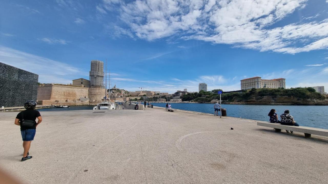 T2 La Joliette Sur Notre Dame Apartment Марсилия Екстериор снимка