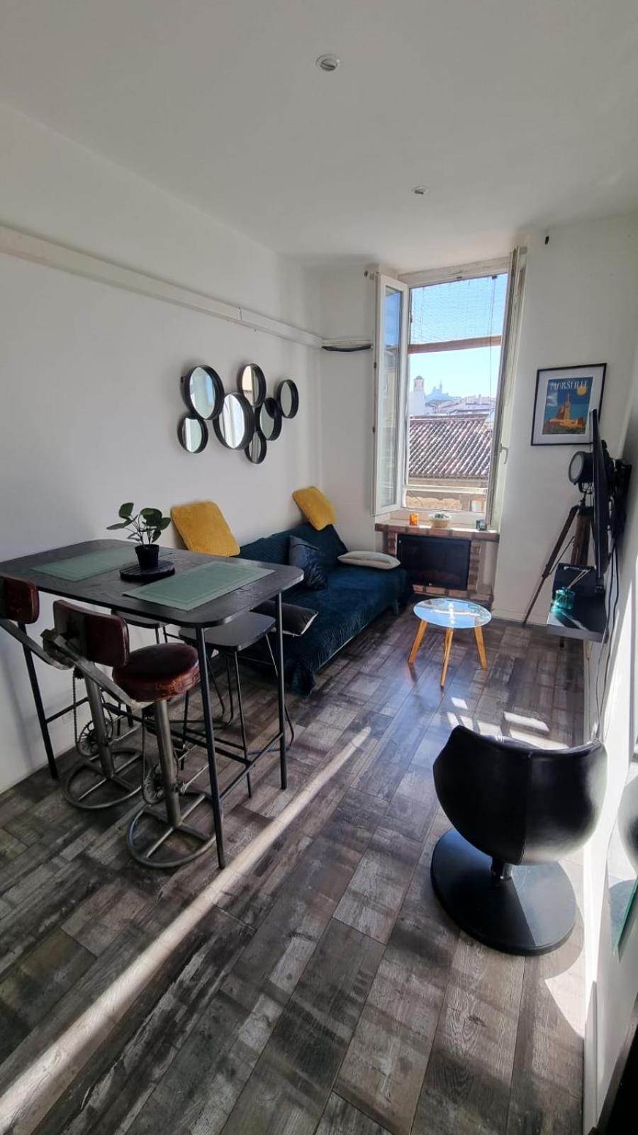 T2 La Joliette Sur Notre Dame Apartment Марсилия Екстериор снимка